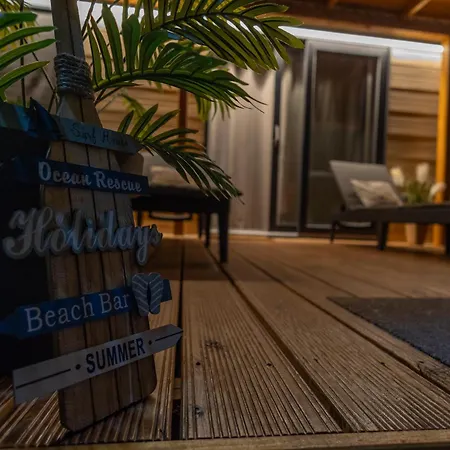 Adriakamp Mobilehome - Camp Soline * Biograd Na Moru