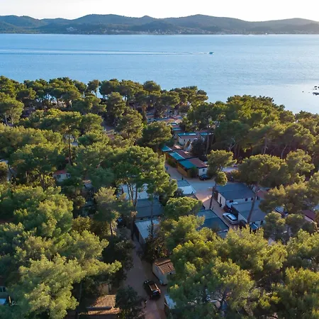 Aldeamento Turístico Adriakamp Mobilehome - Camp Soline