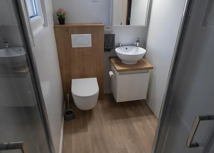 Adriakamp Mobilehome - Camp Soline Biograd Na Moru