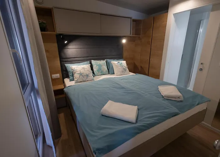 Holiday park Adriakamp Mobilehome - Camp Soline *