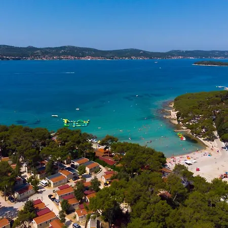 Adriakamp Mobilehome - Camp Soline База отдыха *