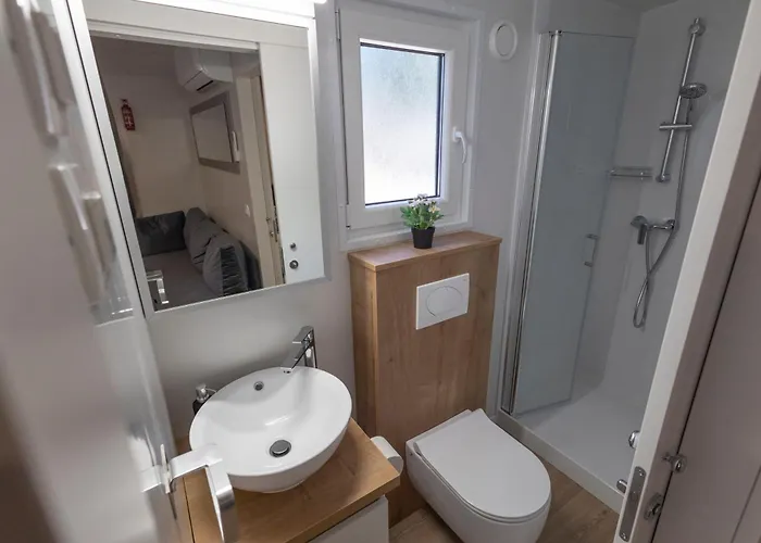 Adriakamp Mobilehome - Camp Soline Semesterpark