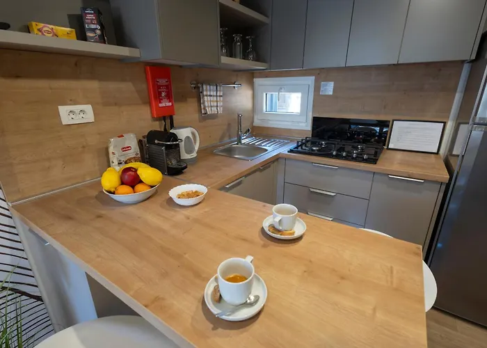 Adriakamp Mobilehome - Camp Soline Πάρκο διακοπών *